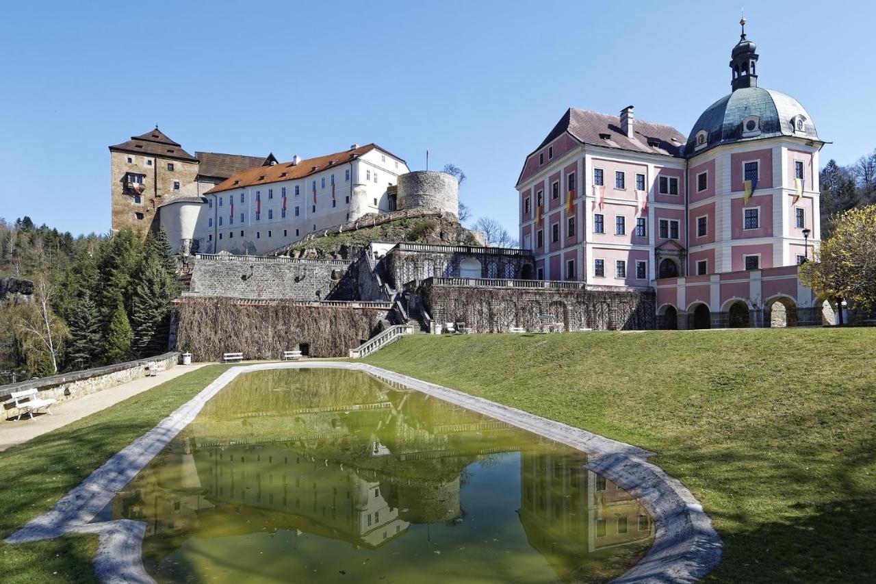 Spa Moser Apartments Karlovy Vary Ngoại thất bức ảnh
